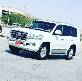Toyota For Sale in Sharjah Emirate Emirates